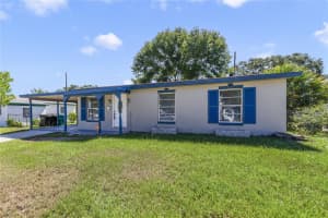 2111 MANTILLA AVENUE, ORLANDO, FL 32811 - MLS#MFRO6335748