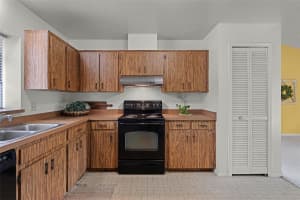 7642 GLENMOOR LANE, WINTER PARK, FL 32792 Sold 08/29/25