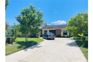 706 Wedge Ln, KISSIMMEE