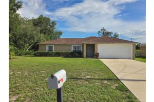 1653 Huntington St, DELTONA