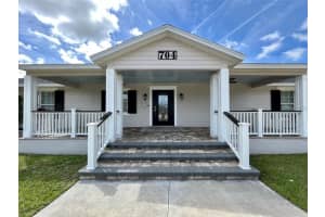 704 Osmosis Dr Sw, PALM BAY