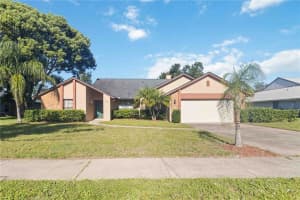 2530 CREEKVIEW CIRCLE, OVIEDO, FL 32765 - MLS#MFRO6335928