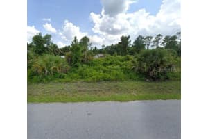 BARCELONA DR, NORTH PORT, FL 34288 - MLS#MFRO6335948