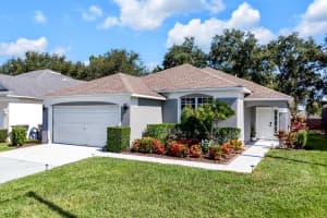 1510 Casterton Cir, DAVENPORT
