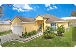 238 Sunset View Dr, DAVENPORT