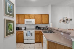 1062 PARK RIDGE CIRCLE, KISSIMMEE, FL 34746 - MLS#MFRO6336243