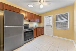 1007 THORNTON AVENUE, ORLANDO, FL 32803 - MLS#MFRO6336259