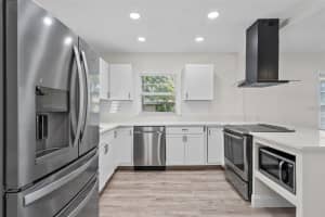 2414 SUMMERLIN AVENUE, SANFORD, FL 32771 - MLS#MFRO6336278