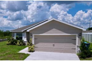 505 SCENIC BLUFF BOULEVARD, LAKE WALES, FL 33853 - MLS#MFRO6336297
