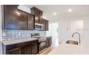 121 OAK VILLAGE BOULEVARD, HOMOSASSA, FL 34446 Sold 02/12/26