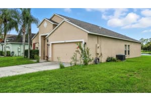120 CASA MARINA PLACE, SANFORD, FL 32771 Sold 10/03/25