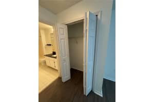 5459 VINELAND RD #4208, ORLANDO, FL 32811 - MLS#MFRO6336380