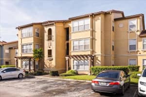 5168 Conroy Rd #25, ORLANDO