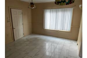 517 1/2 OAK STREET, AUBURNDALE, FL 33823 - MLS#MFRO6336451