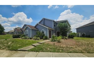 207 Orchid Dr, DAVENPORT
