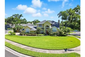 676 Oak Hollow Way, ALTAMONTE SPRINGS