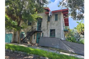 651 10th Ave S, ST PETERSBURG
