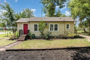 220 AVOCADO AVENUE, SANFORD, FL 32771 - MLS#MFRO6336621