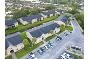 9933 SWEEPSTAKES LANE, ORLANDO, FL 32837 - MLS#MFRO6336693
