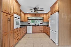242 CARROLL STREET, CLERMONT, FL 34711 - MLS#MFRO6336697