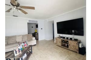 4330 FETROW DR, ORLANDO, FL 32812 - MLS#MFRO6336711