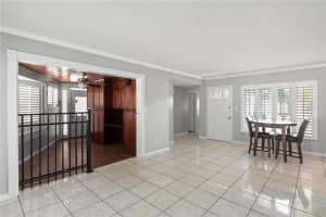 985 LAS FLORES WAY, ORLANDO, FL 32804 - MLS#MFRO6336749