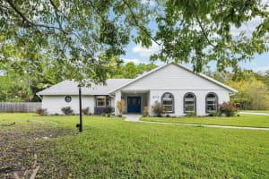 670 GLEN CIRCLE, NEW SMYRNA BEACH, FL 32168 - MLS#MFRO6336793