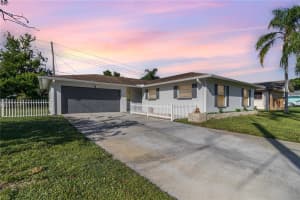 1415 Country Club Dr, TITUSVILLE