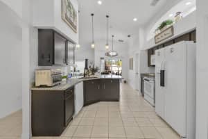 9736 HERON POINTE DRIVE, ORLANDO, FL 32832 Sold 10/03/25