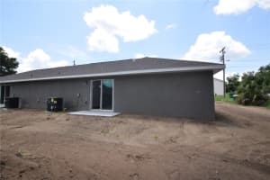 935 MCDONALD AVENUE, EUSTIS, FL 32726 - MLS#MFRO6336852