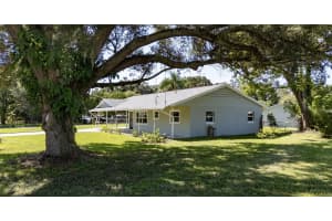 8200 SHUBERT STREET, ORLANDO, FL 32818 Sold 10/20/25