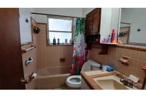 3226 BELMONT BOULEVARD, SARASOTA, FL 34232 Sold 10/15/25