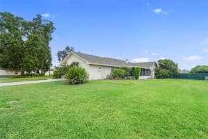 4520 LAKE GEM CIRCLE, ORLANDO, FL 32806 - MLS#MFRO6336958