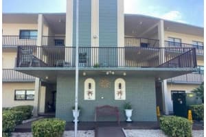7951 58th Ave N #207, ST PETERSBURG