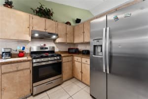 325 SIR LAWRENCE DRIVE, SANFORD, FL 32773 - MLS#MFRO6336999