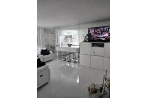 9410 Live Oak Pl #103, DAVIE