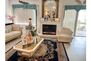 4 ESCONDIDO CIRCLE, ALTAMONTE SPRINGS, FL 32701 - MLS#MFRO6337130
