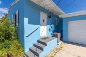 301 GRANADA STREET, FORT PIERCE, FL 34949 - MLS#MFRO6337216