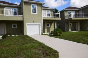 458 LAKE SHORE PARKWAY, DAVENPORT, FL 33896 - MLS#MFRO6337258