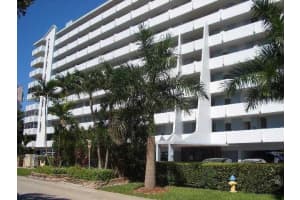3703 Ne 166th St #905, NORTH MIAMI BEACH