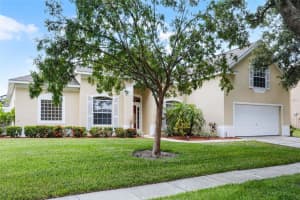 327 MCFEE DRIVE, DAVENPORT, FL 33897 - MLS#MFRO6337358