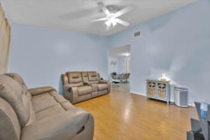 605 KINGS LANE, WINTER HAVEN, FL 33880 - MLS#MFRO6337410