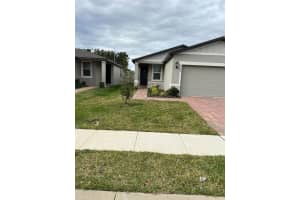3260 Bella Vista Dr, DAVENPORT