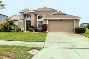 364 LOCKBREEZE DR, DAVENPORT, FL 33897 - MLS#MFRO6337459