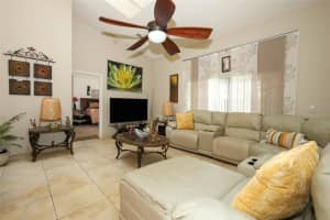 447 LYTTON CIRCLE, ORLANDO, FL 32824 Sold 11/24/25