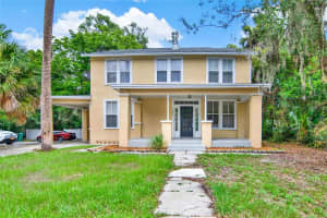 111 N Stone St, DELAND