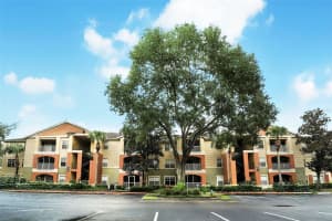 1950 SUMMER CLUB DRIVE, OVIEDO, FL 32765 - MLS#MFRO6337647