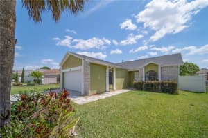 3217 RUNNING BEAR WAY, KISSIMMEE, FL 34746 - MLS#MFRO6337751