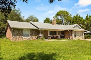 460 Hidden Ridge Dr, DELTONA
