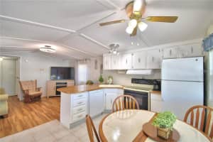 251 PATTERSON ROAD, HAINES CITY, FL 33844 - MLS#MFRO6337774